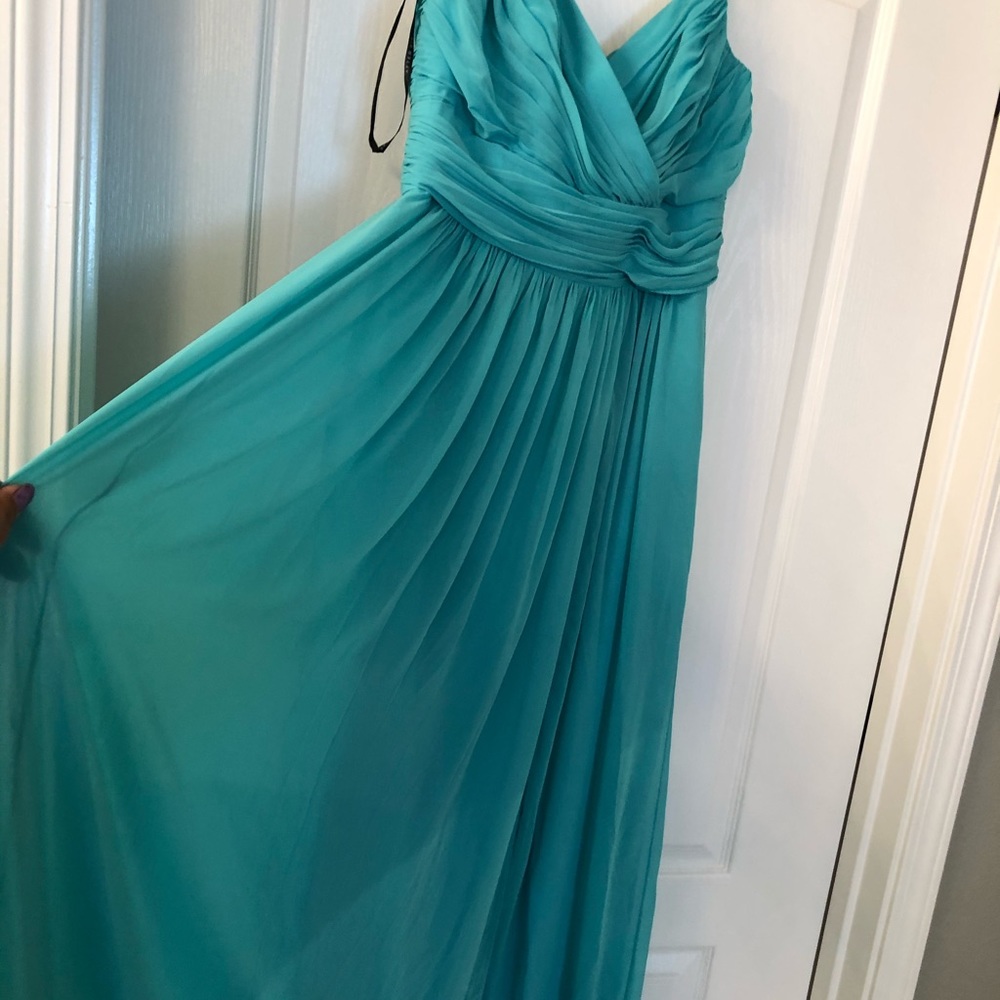 Dress - Picture 7 of 10
